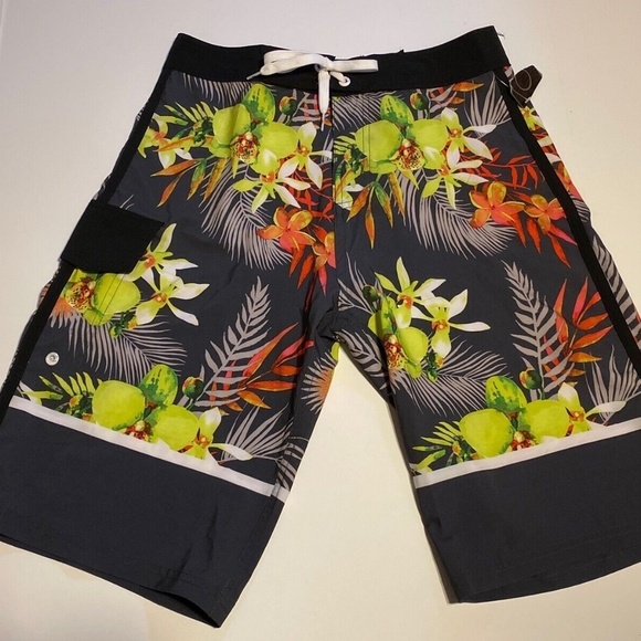 Opflex 4 Way Stretch Mens Board shorts Floral Size 28 - Picture 1 of 12